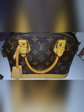 Louis Vuitton bb Alma Monogram Small , Authentic & Very Gently Used